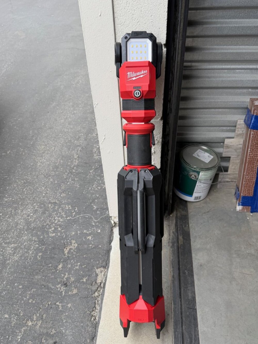 Milwaukee 2132-20 M12 ROCKET Dual Power Tower Light